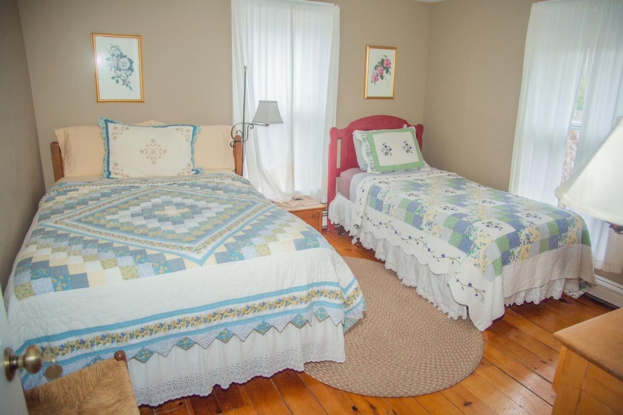 Sylvan Inn Bed & Breakfast Глен Арбър Екстериор снимка