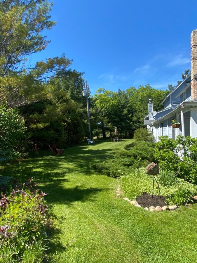 Sylvan Inn Bed & Breakfast Глен Арбър Екстериор снимка